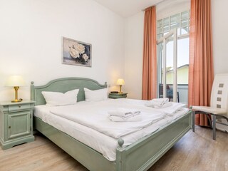 großes Schlafzimmer