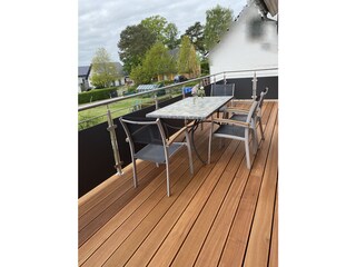 garten-/rückseitiger Balkon