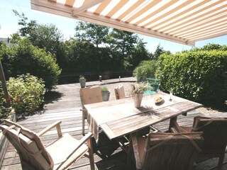 sonnie Terrasse am Wasser