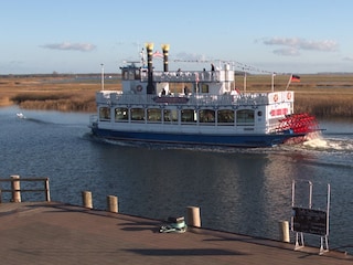 Mississippi-Schaufelraddampfer "Baltic-Star" in Zingst