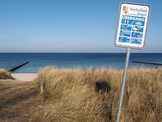 Strandübergang 11, wenige Meter vom Ferienhaus entfernt