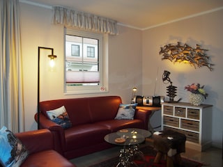 Wohnzimmer mit Couch