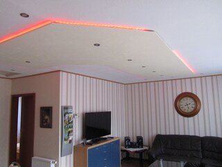 Multifunktionale-Decke mit Farb LED und Sternenhimmel