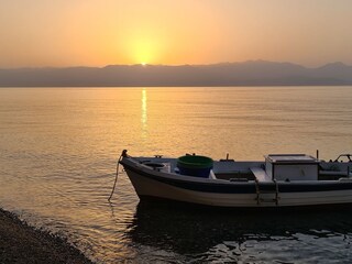 Morgens gleich an den Strand