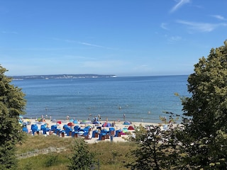 Blick auf den Strand von der Villa aus