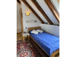 Einzelbett