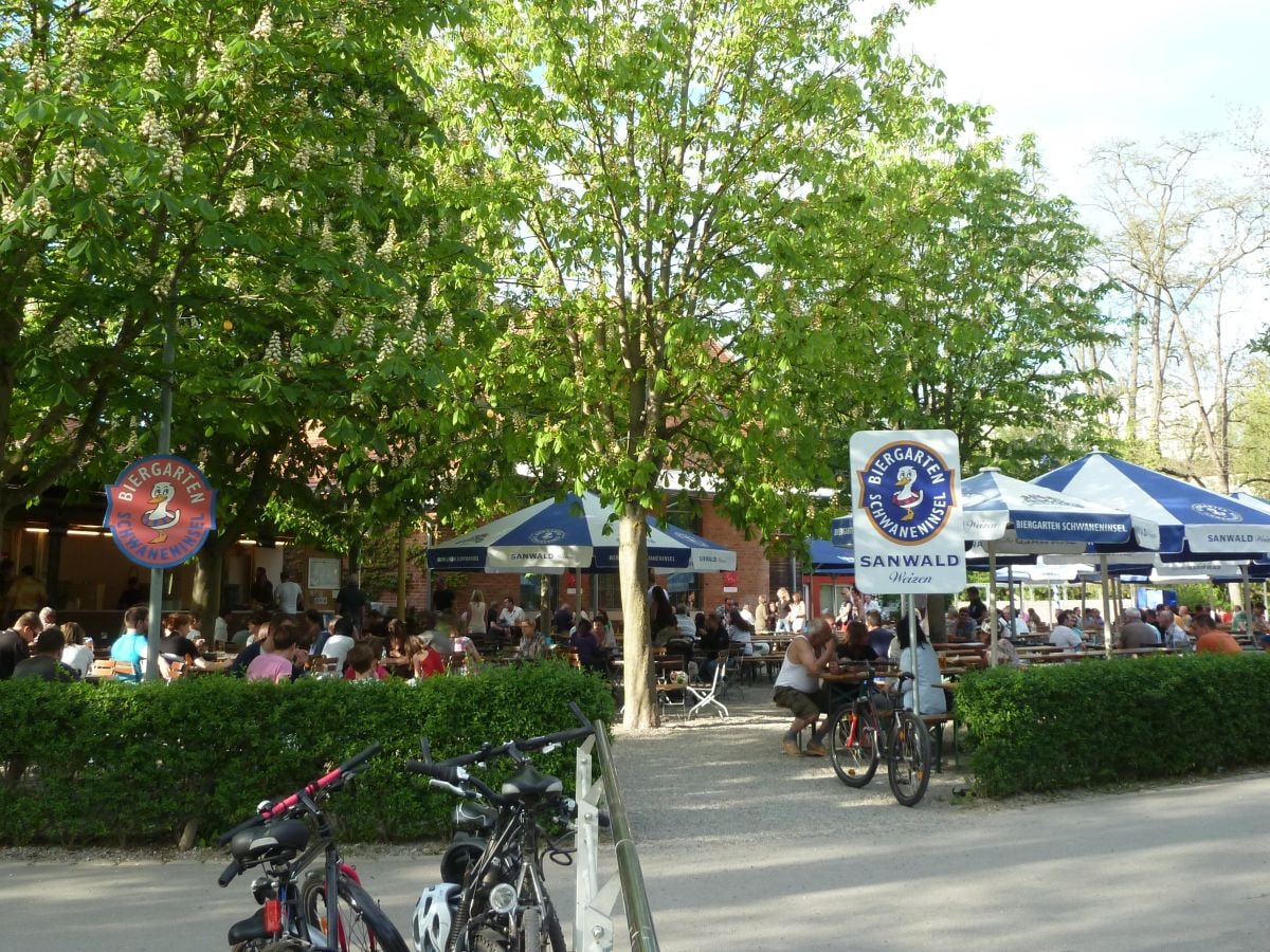 Biergarten Schwaneninsel an der Rems