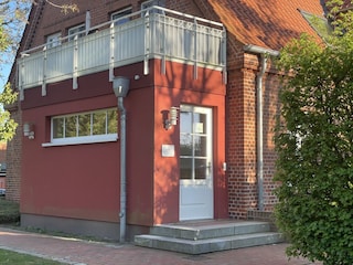 Balkon und Eingang Empfang - Büro