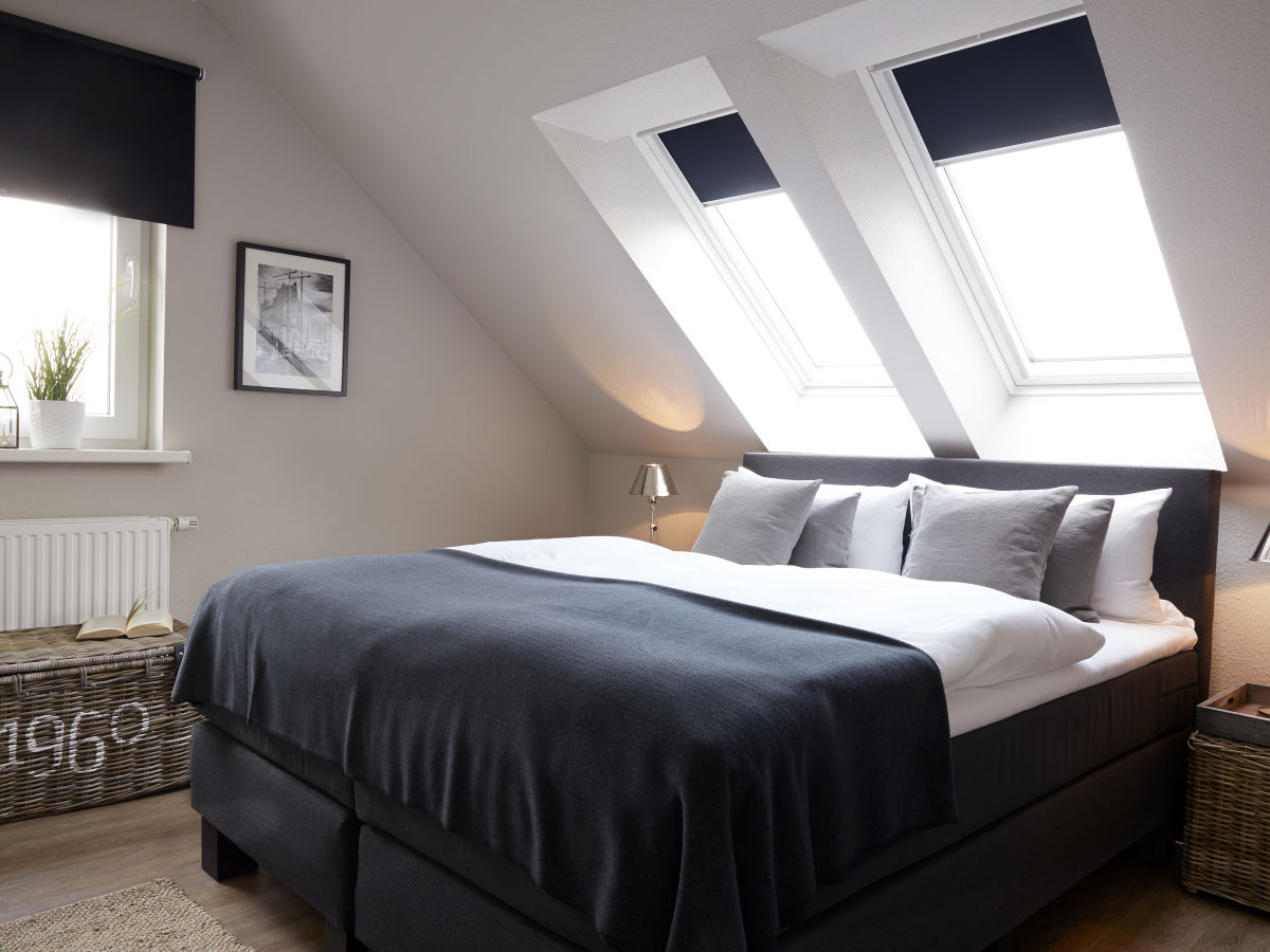 Apartment 1 im boardinghouse hamburg süderelbe, hamburg firma ... Gemütliches schlafzimmer