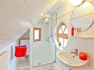 Badezimmer Dachgeschoss