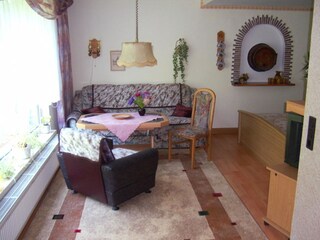 Holiday apartment Leutenberg Living Room 8