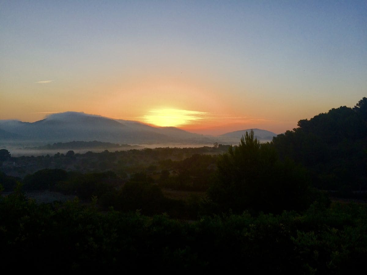 Sonnenaufgang vom Lodge aus gesehen