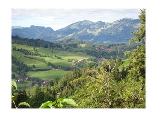 Blick zur Hörnergruppe und Ifen/Kleinwalsertal