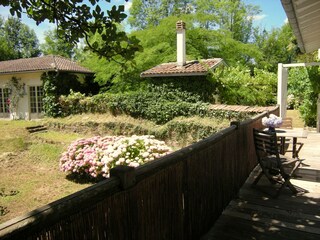 Veranda auf der Südseite der Moulin