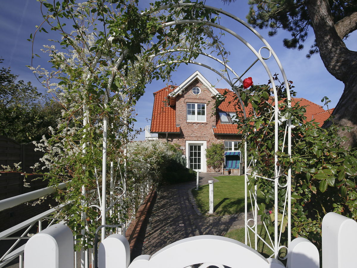 Ferienhaus Syltrose Westerland Firma Wiking Sylt Frau