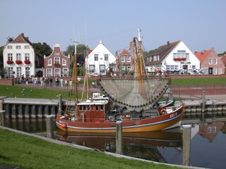 Kutterhafen als idyllisches Zentrum von Greetsiel