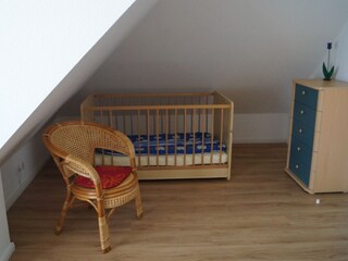 Kinderbett im Schlafzimmer