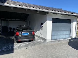 Carport mit Wallbox (11 kW) für Ihr Elektroauto