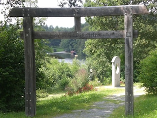 "Garten der Sinne" am See