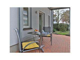 Villa Wagenknecht Whg. 3 - Blick auf die überdachte Terrasse