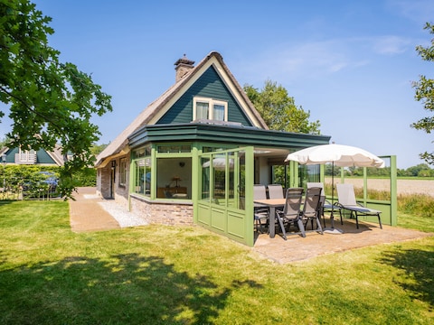Villa Bleekerscoogh with conservatory