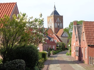 Blick auf die Kreuzkirche von der Loogstraat