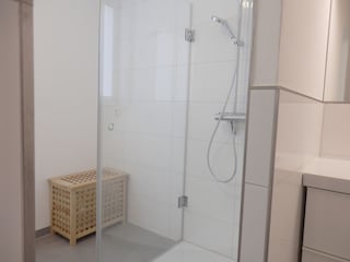 Bad EG, WC u. Dusche